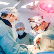 质子-硼融合的核反应显著改善治疗癌症